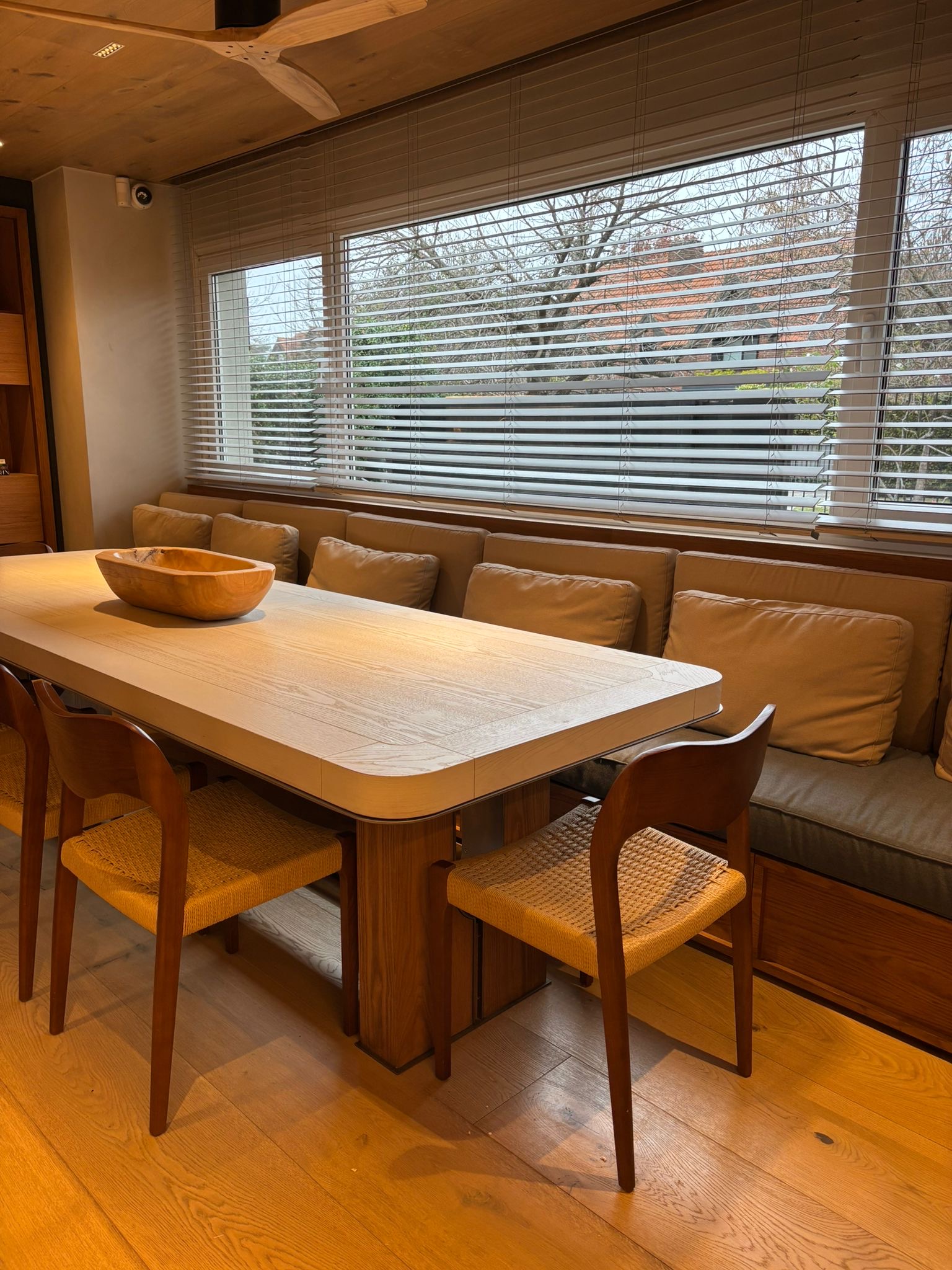 Cortina Madera horizontal Hunter Douglas 
